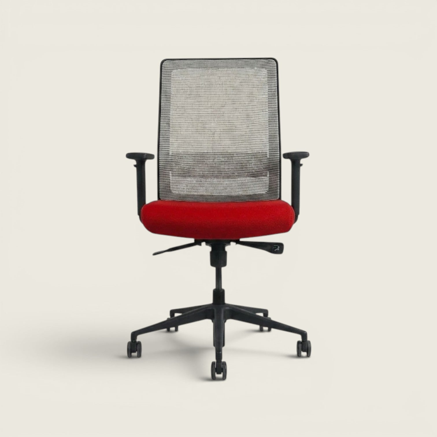 <tc>Bestuhl</tc>Sedia da ufficio S30 in tessuto rosso con schienale in rete color crema - Ricondizionata