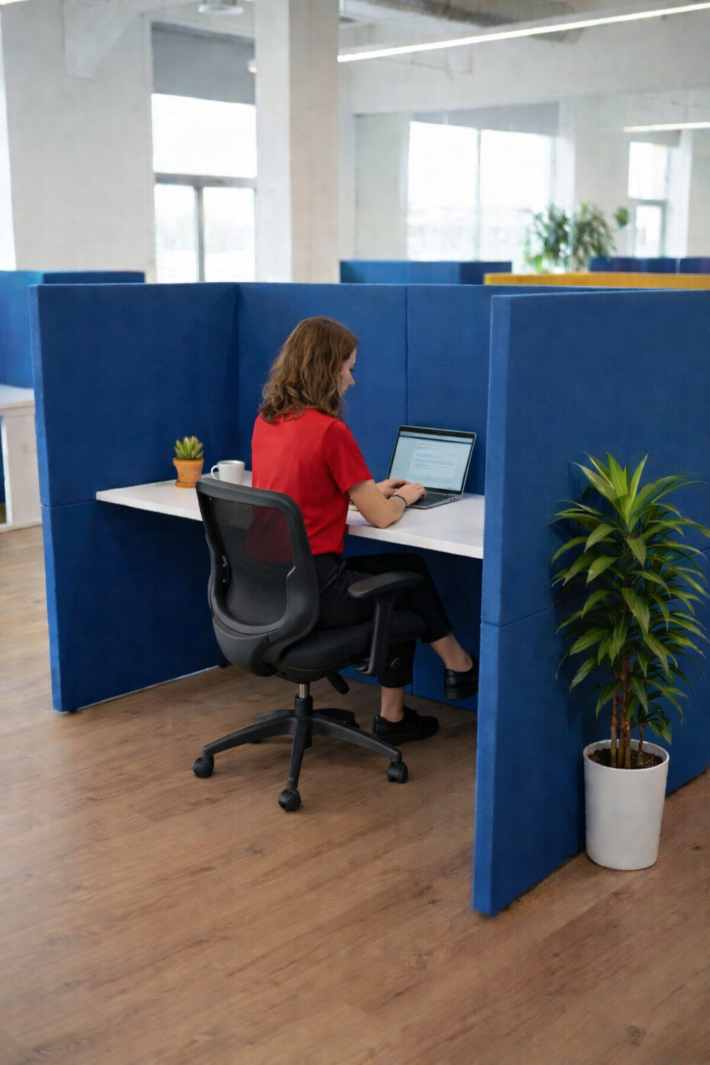 <tc>KI</tc> Europa: Stand contrapposto della Marina Militare - Ristrutturato