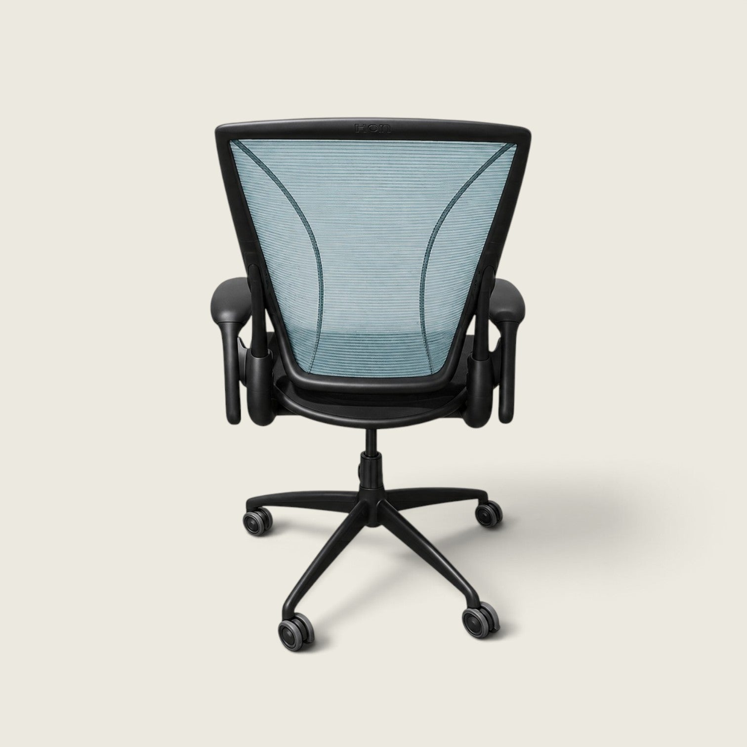 Humanscale: Diffrient World Task Chair in Blue Mesh - Refurbished
