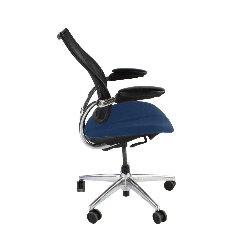 Humanscale: sedia operativa Liberty in tessuto blu/struttura in alluminio - rinnovata