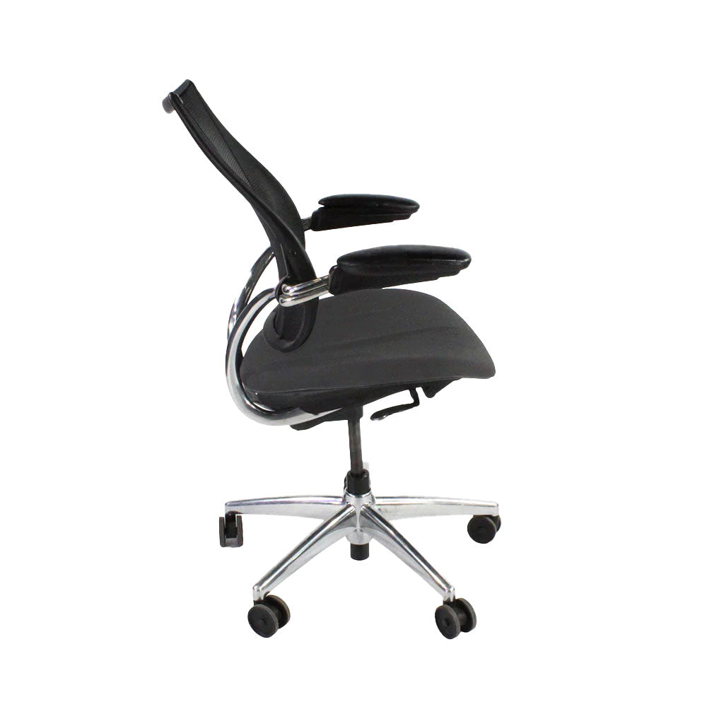 Humanscale: sedia operativa Liberty in tessuto grigio/struttura in alluminio - rinnovata