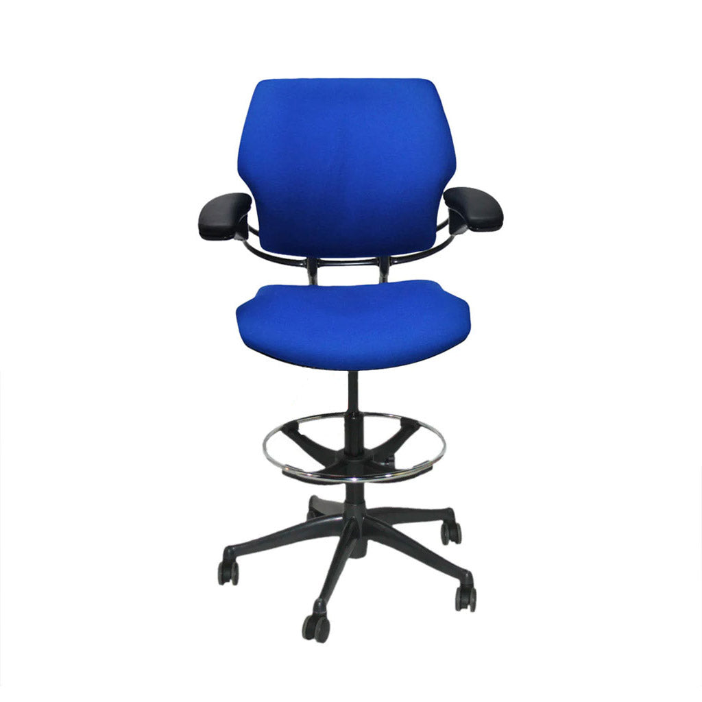 Humanscale: Sedia Freedom Draftsman in tessuto blu - Ristrutturata