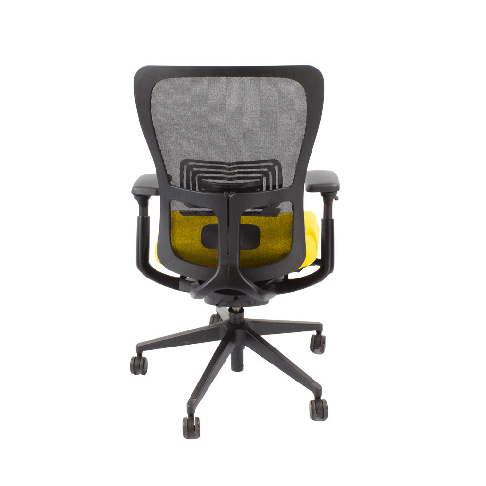Haworth: sedia operativa Zody Comforto 89 in tessuto giallo/struttura nera - rinnovata