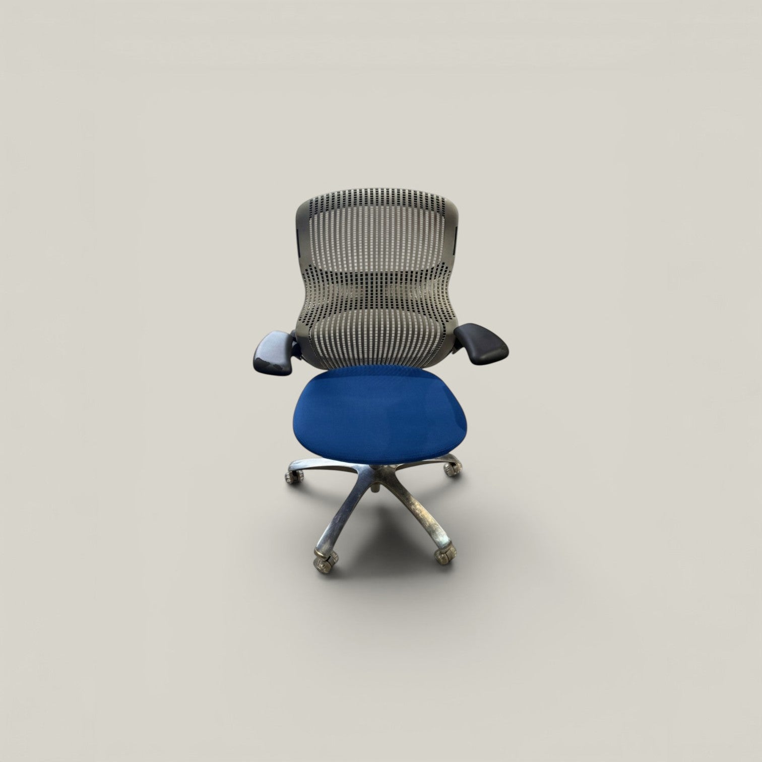 Knoll: Generation - Task Chair in Blue - Refurbished
