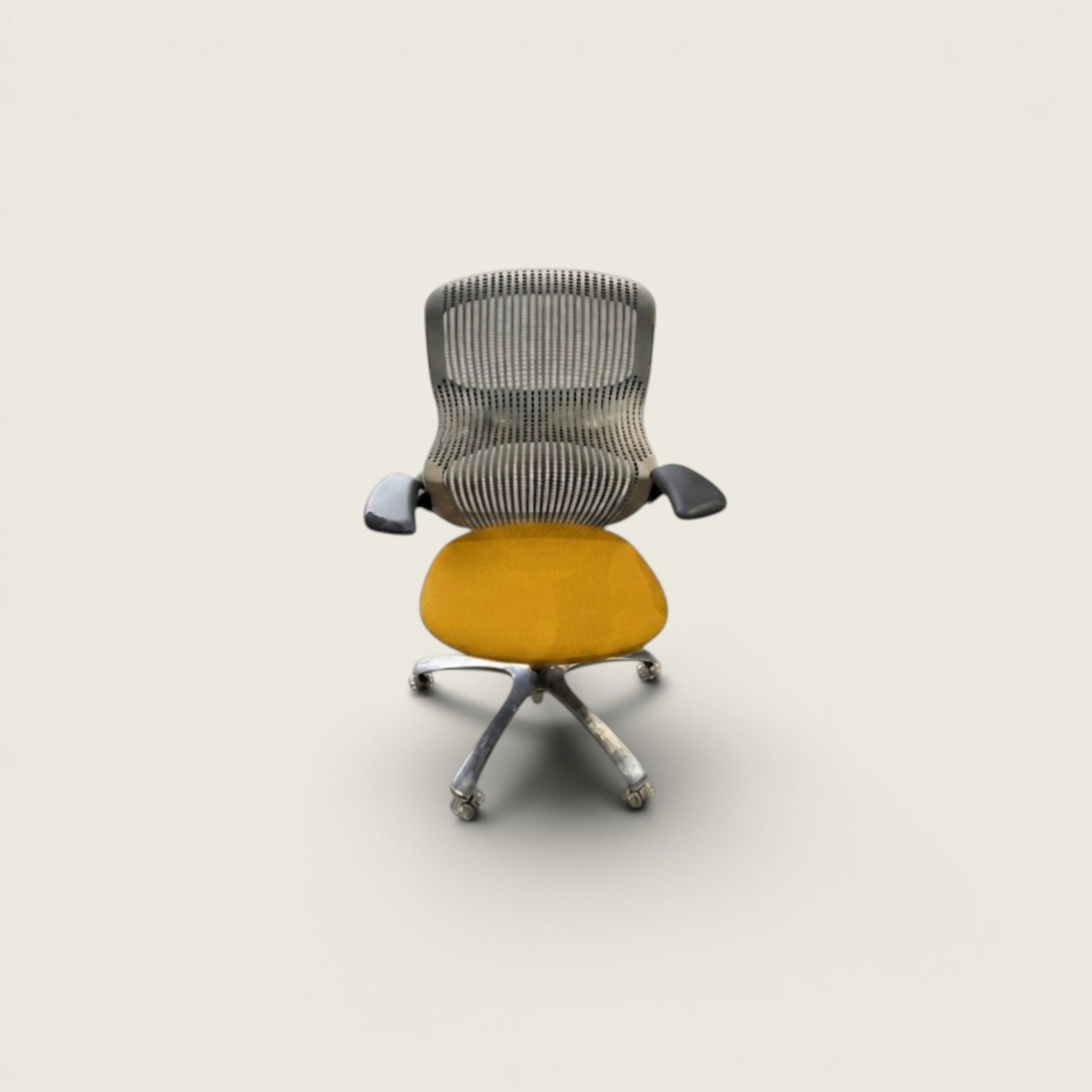 Knoll: Generation - Task Chair in Yellow - Refurbished