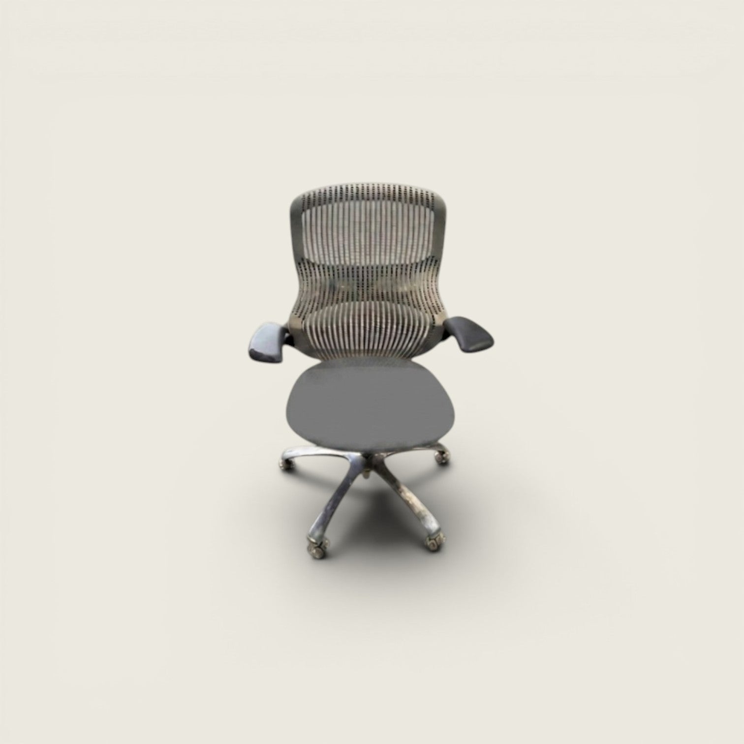 Knoll: Generation - Task Chair in Grey- Refurbished