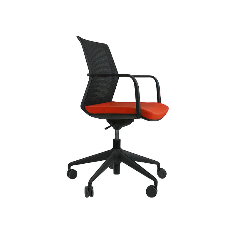 Orangebox: sedia operativa Workday Lite Work in tessuto rosso originale - rinnovata