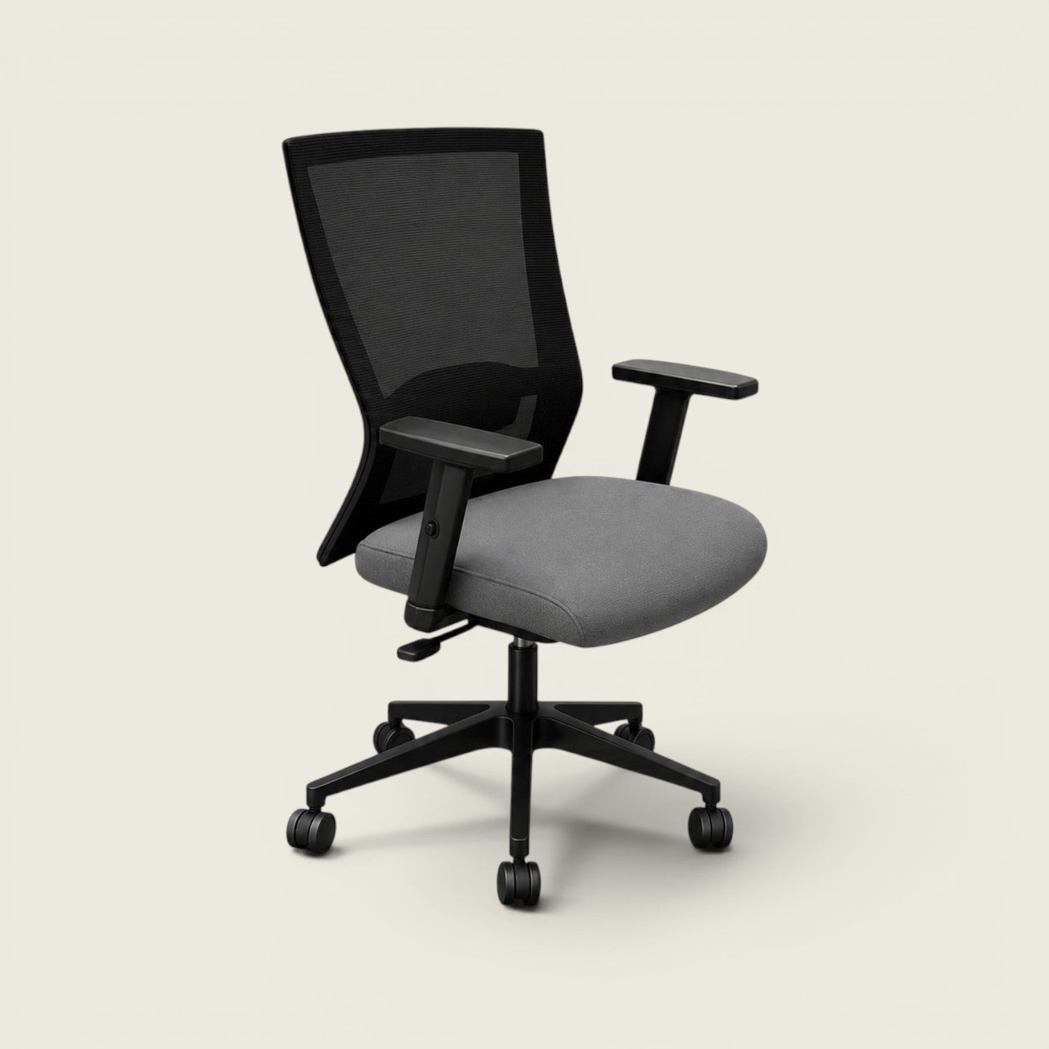 Saxen: Mesh Back Task Chair in Grey Fabric - Refurbished