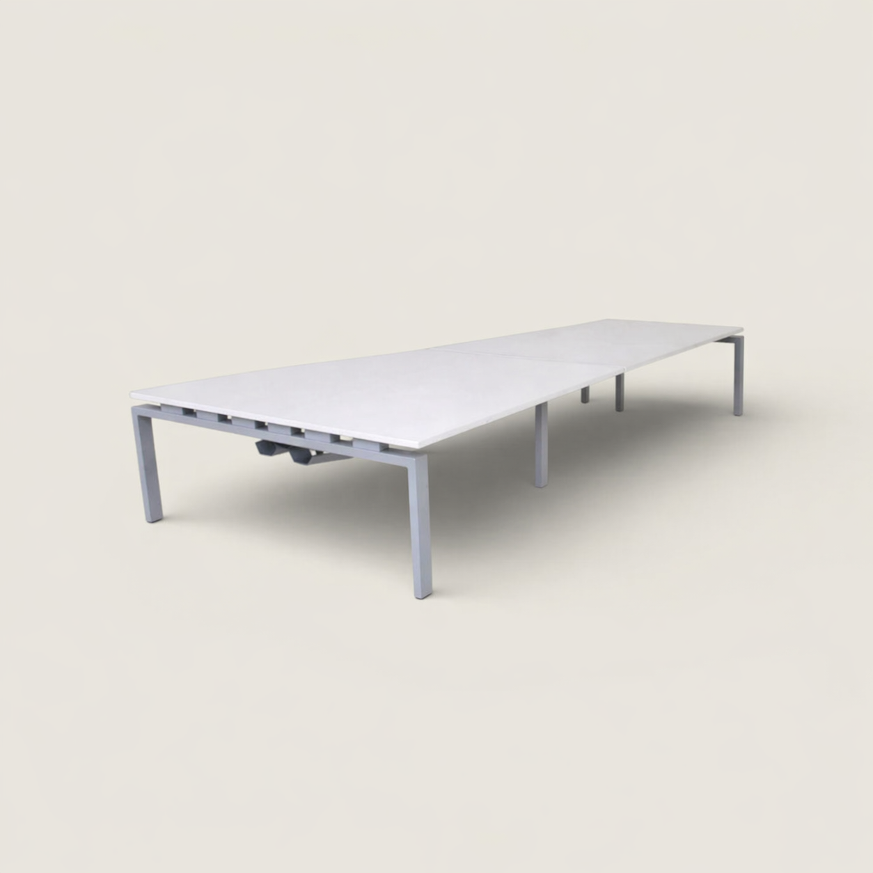 Senator: Bench Desk 4 Way - 3200mm x 1600mm Workstation - No Screen - Refurbished