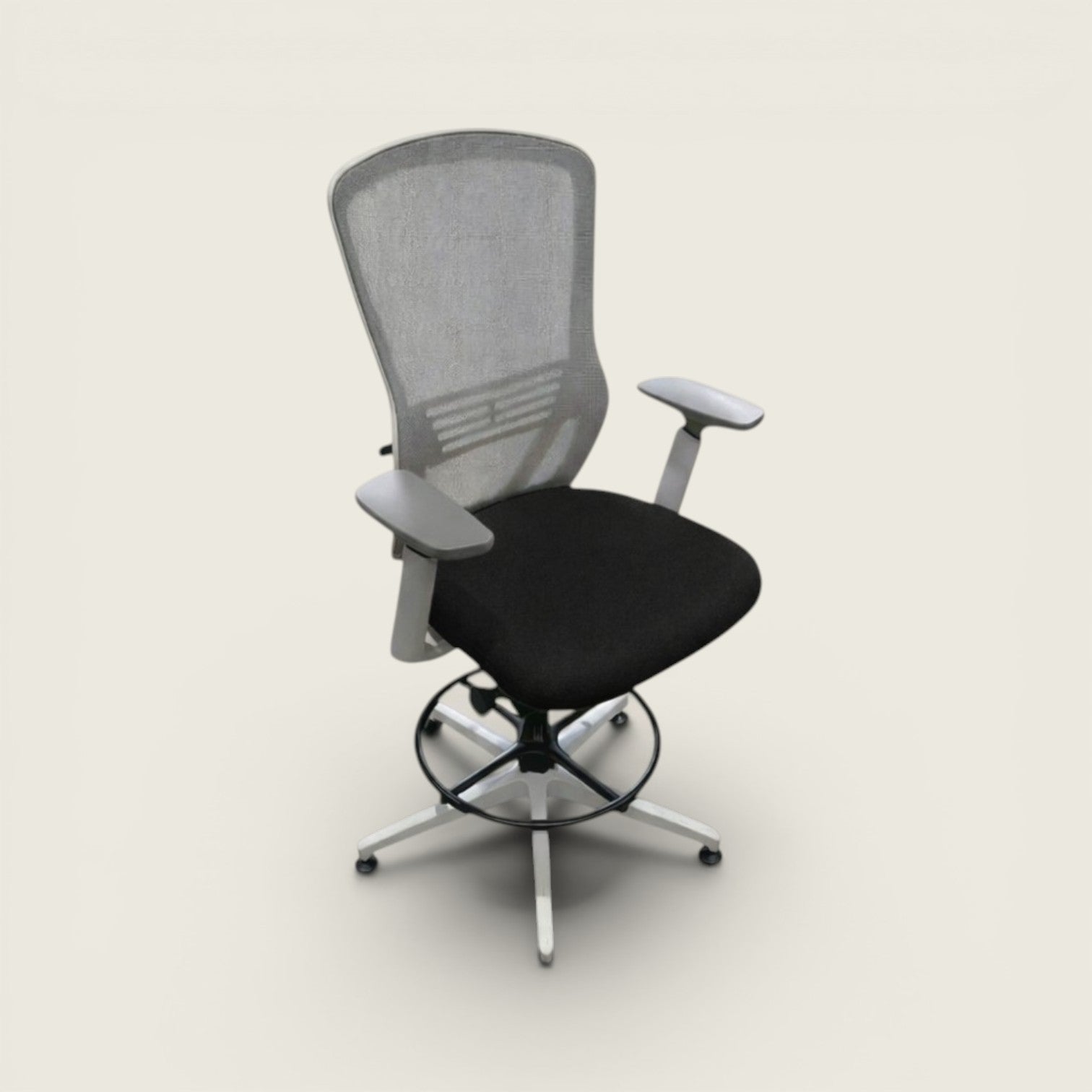 <tc>Senator</tc>Sedia da disegno Ousby nera - Ristrutturata
