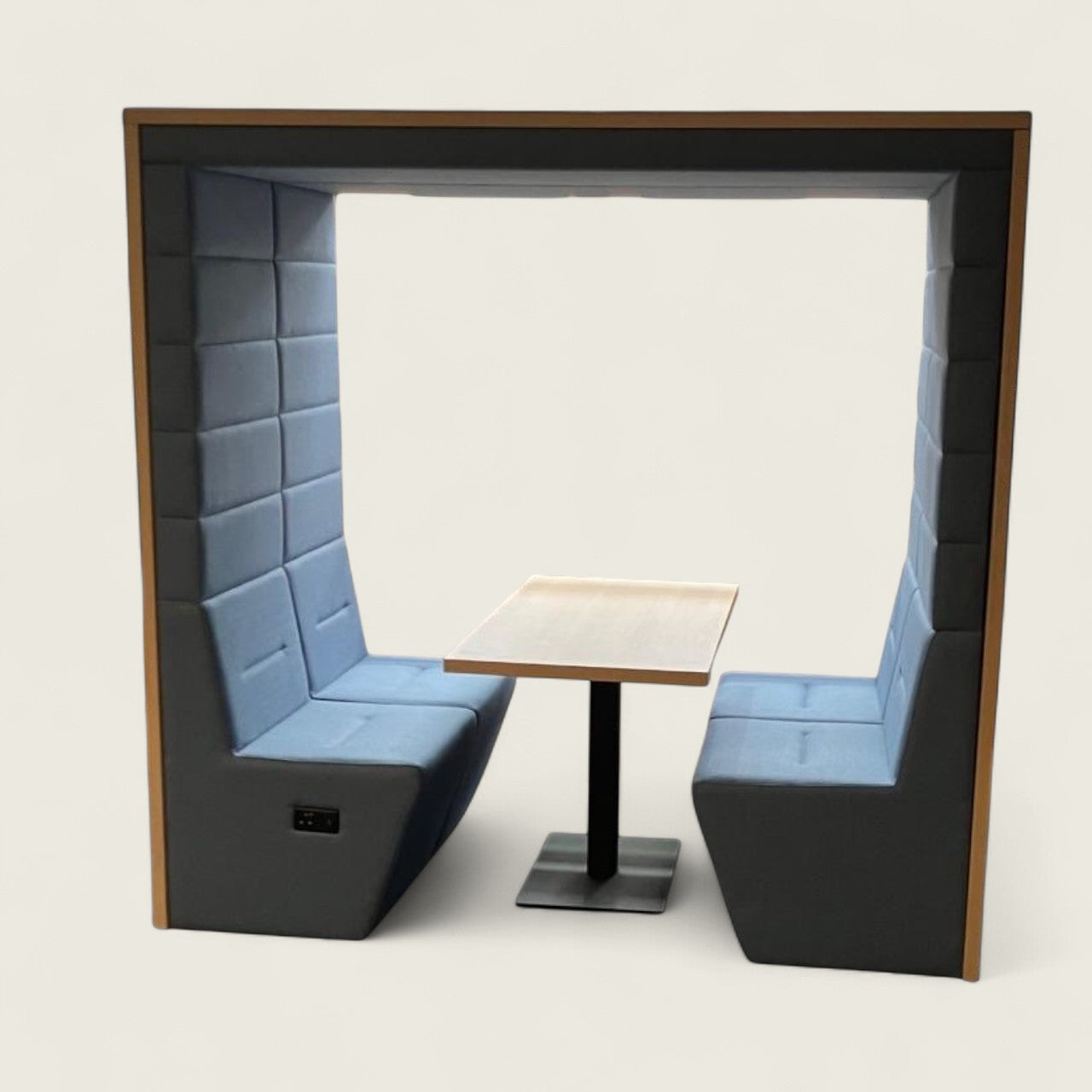 Spacestor: stand in blu - ristrutturato