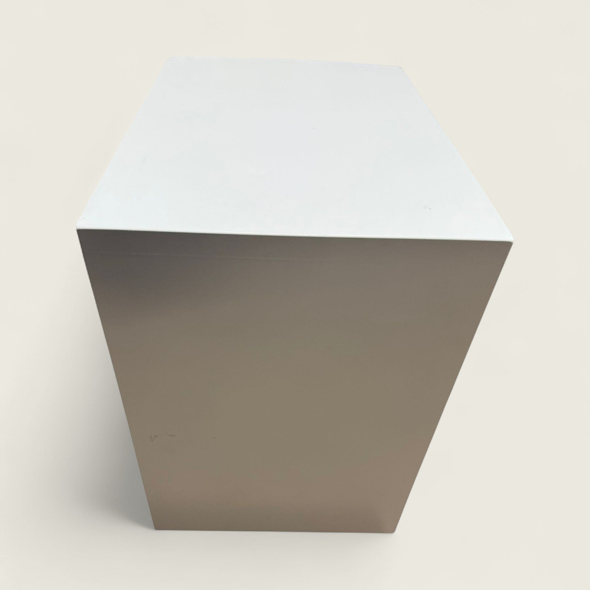 <tc>Steelcase</tc>: Mobiletto sottile con 4 cassetti - Ricondizionato