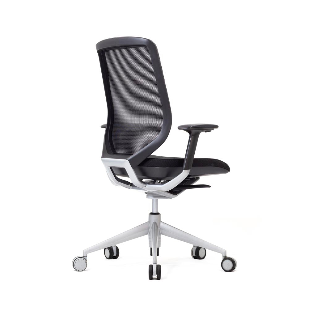 <tc>Actiu</tc>: Sedia da lavoro Trim con braccioli - Ricondizionata