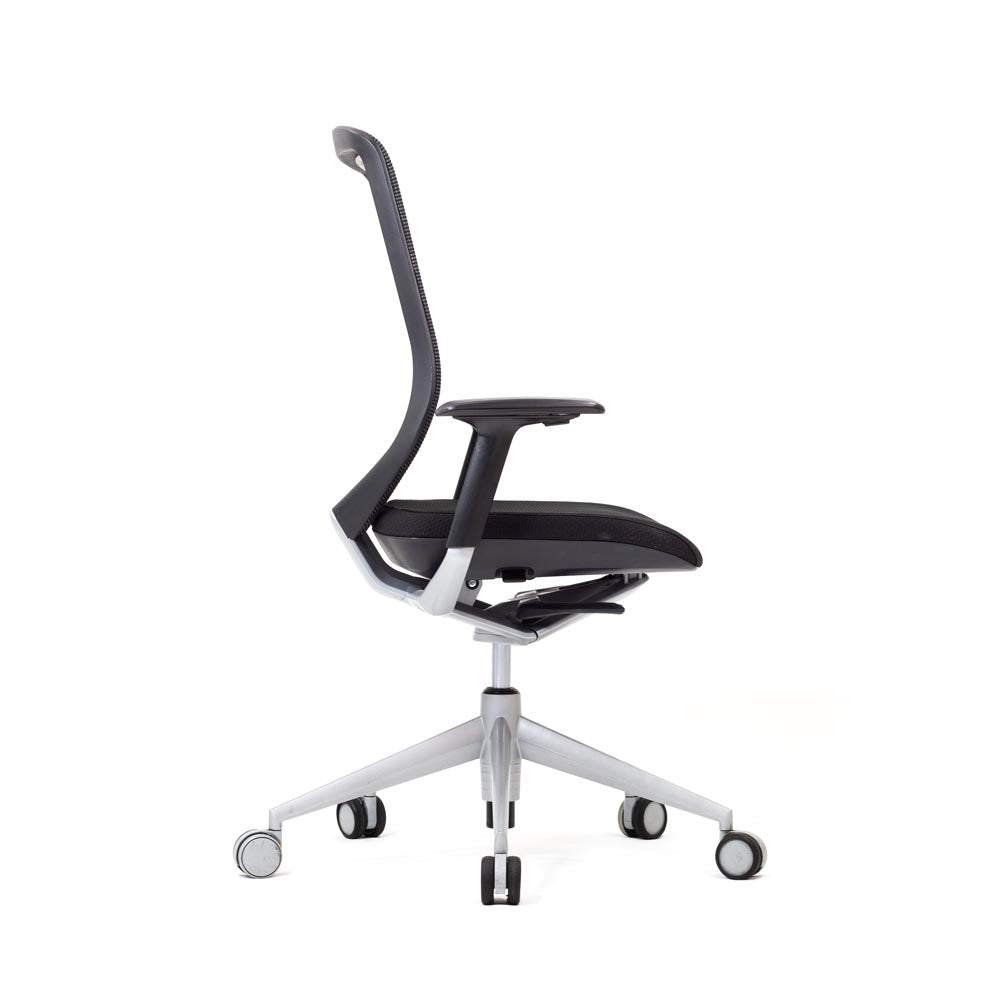 <tc>Actiu</tc>: Sedia da lavoro Trim con braccioli - Ricondizionata