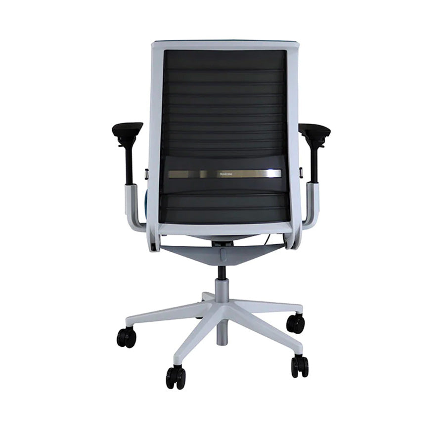 Steelcase: sedia da ufficio Think V2 - Ricondizionata